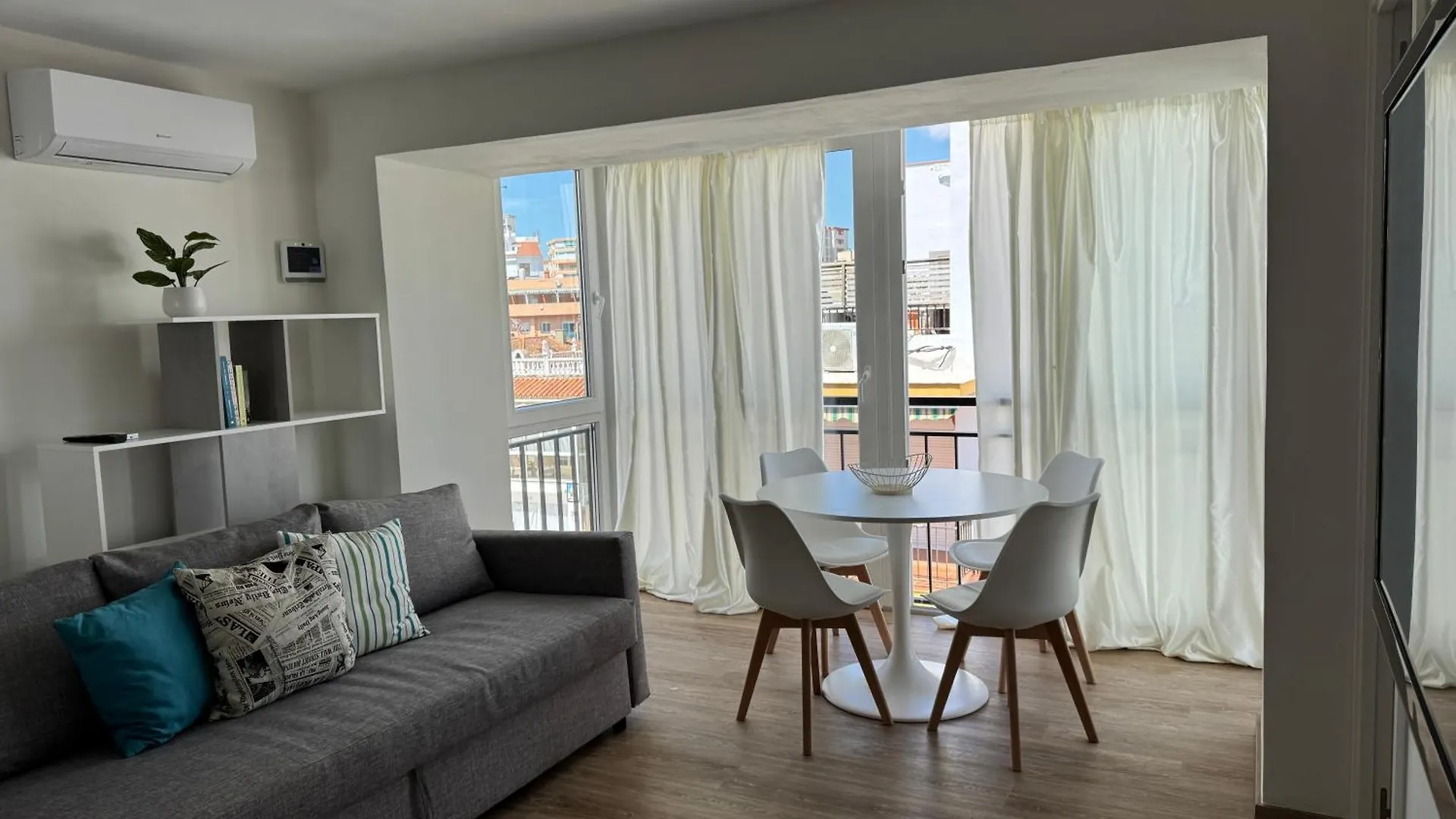 Beach Apartment פואנגירולה